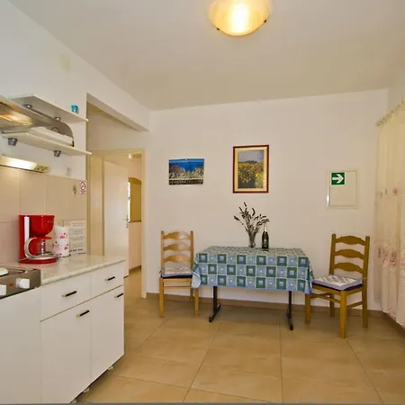 With Parking Space Hvar - 25169 هفار
